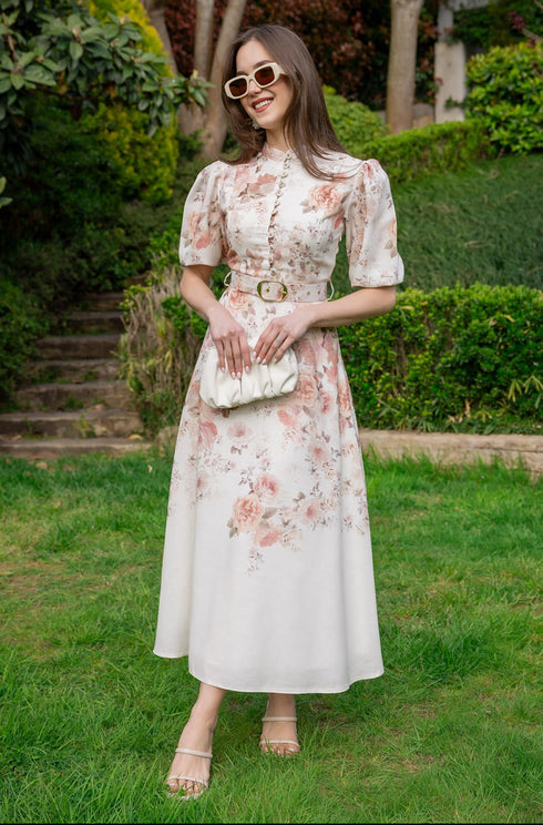 فستان بنقشة ورد مع حزام - كريمي