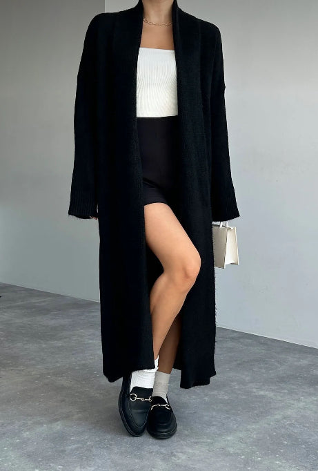 كارديغان تريكو باللون الأسود