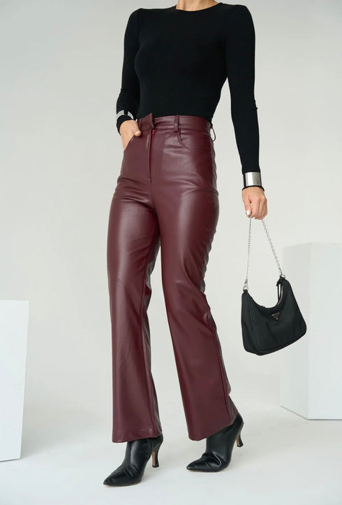 بنطلون جلد بقصة مستقيمة - لون بورد