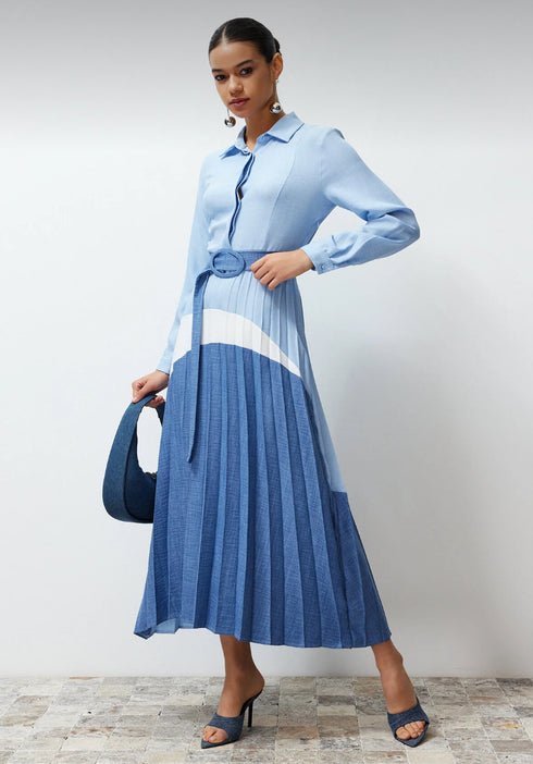 فستان قميص منسوج باللون الأزرق