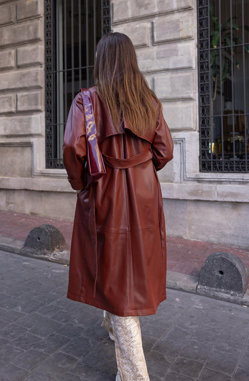 جكيت جلد لون بوردو