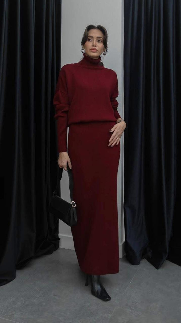 طقم "كنزة- تنورة "- برغندي