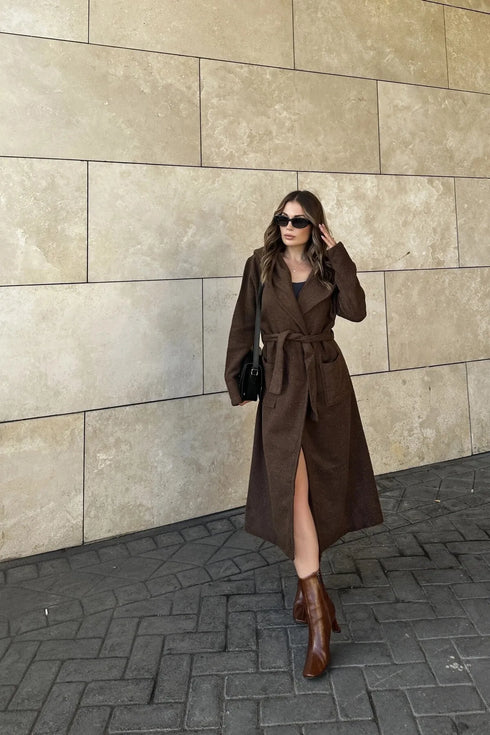 معطف نسائي طويل لون بني