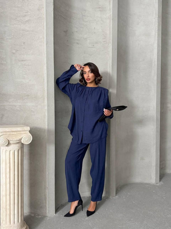 طقم نسائي لون كحلي