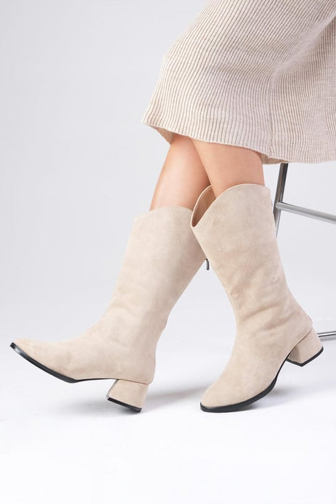 حذاء نسائي لون البيج