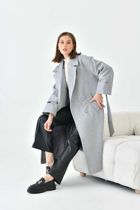 معطف نسائي طويل لون رمادي