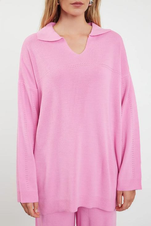 طقم كنزة تريكو بقبة بولو لون وردي