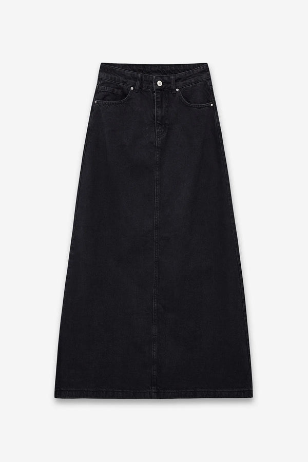 تنورة جينز طويلة لون أسود
