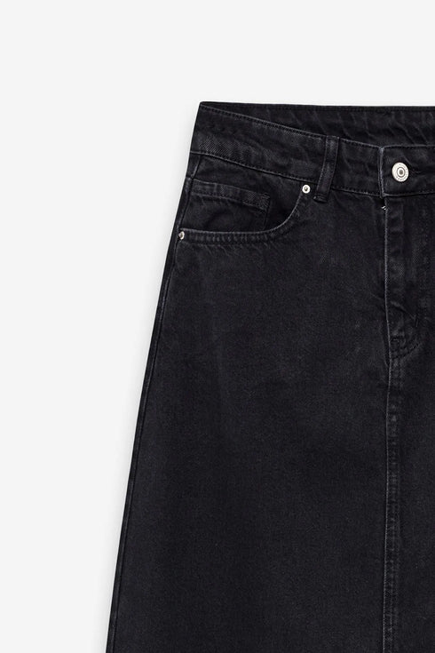 تنورة جينز طويلة لون أسود