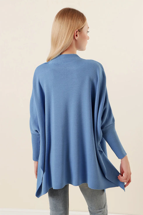 كنزة - تريكو واسعة باللون الأزرق