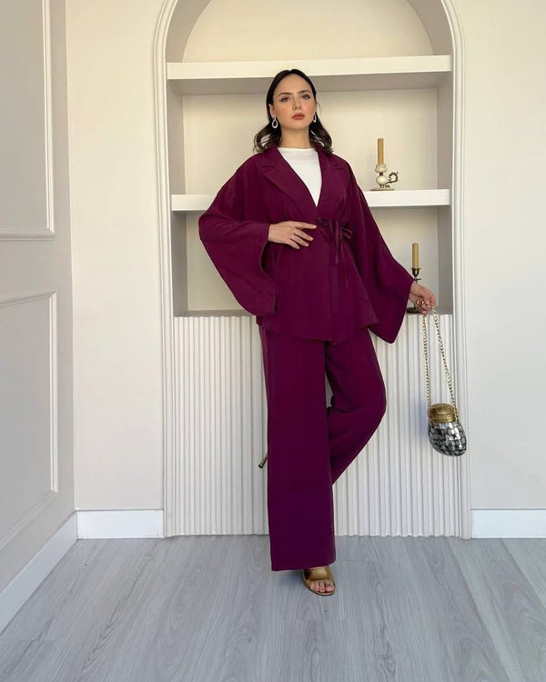 طقم قطعتين باللون التوتي الغامق