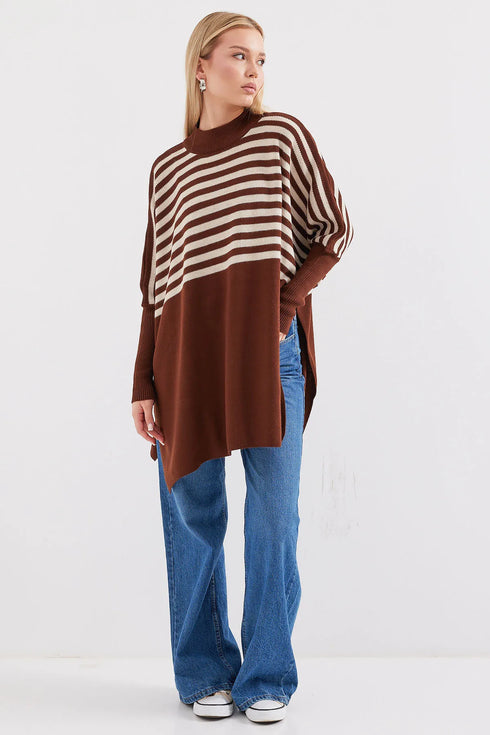 كنزة - تريكو مخططة لون بني