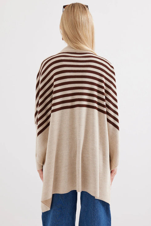 كنزة - تريكو مخططة لون بيج