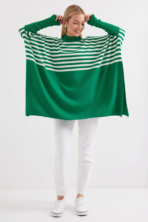 كنزة - تريكو مخططة لون أخضر