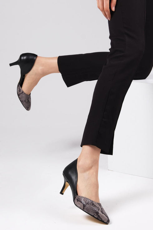 حذاء كعب قصير نقشة تايجر - أسود