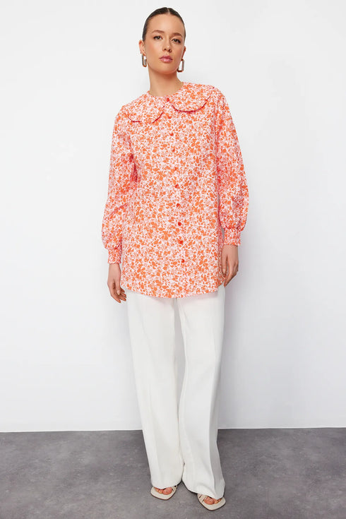 قميص بنقشة زهور - أحمر