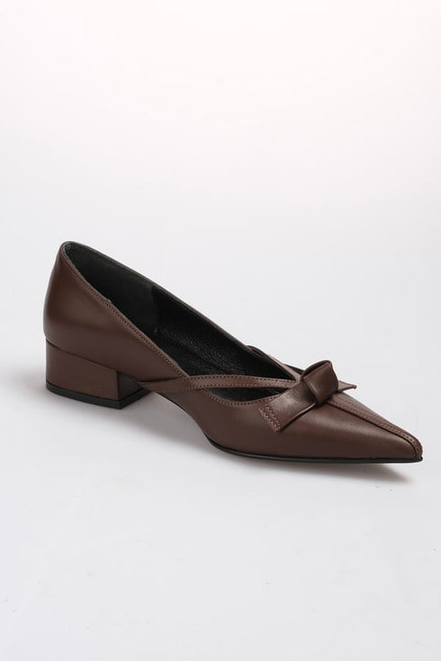 حذاء بكعب جلد حقيقي لون بني