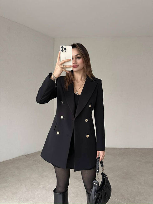 بليزر نسائي لون أسود