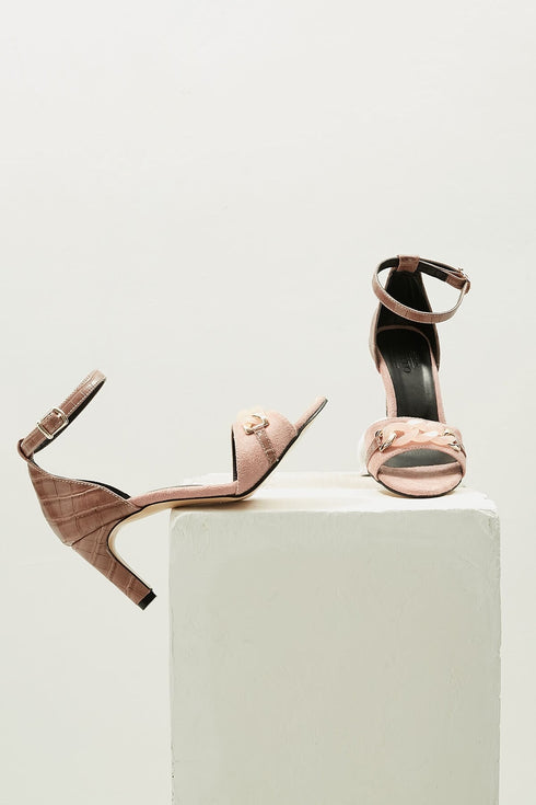 Powder Chain Low Heeled Shoes