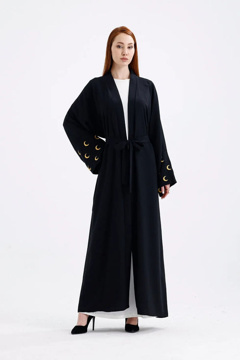 عباية لون أسود بنقشة هلال رمضان