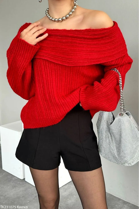 كنزة - تريكو باللون الأحمر