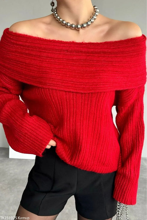 كنزة - تريكو باللون الأحمر