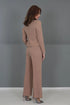 طقم جاكيت قصير وبنطلون واسع - بني فاتح