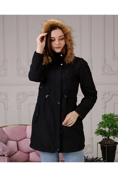 معطف شتوي مبطن بالفرو - باللون الأسود