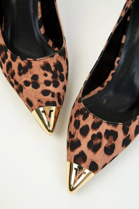 حذاء بكعب كلاسيكي نقشة تايجر