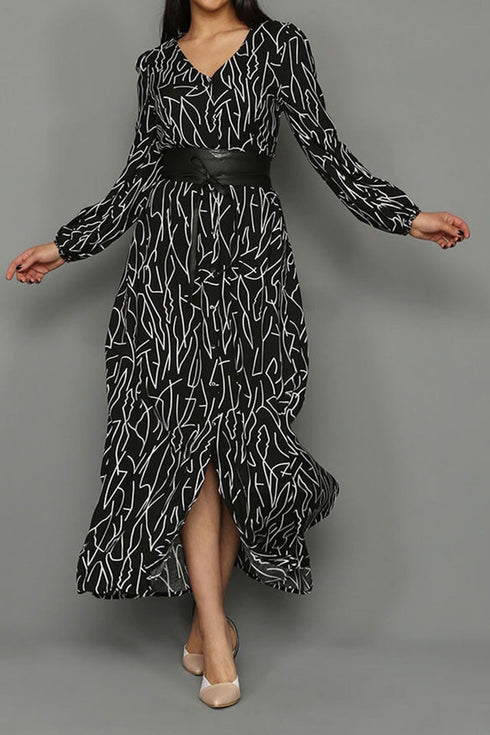 فستان قميص طويل بأزرار أبيض وأسود