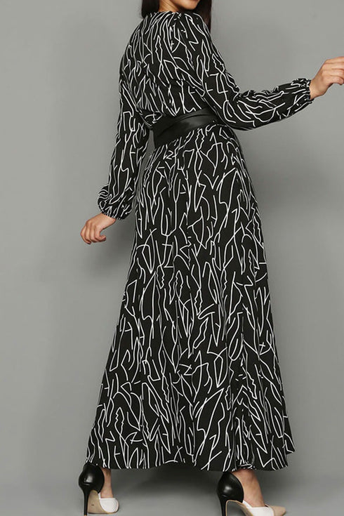 فستان قميص طويل بأزرار أبيض وأسود