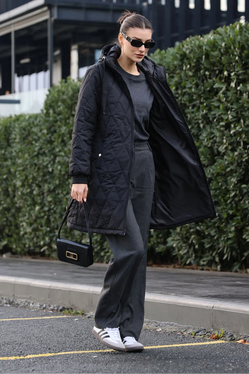 جكيت طويل مبطن وتر بروف - أسود