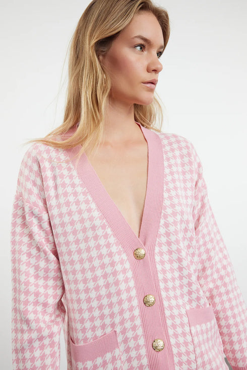 كارديغان بقصة واسعة باللون الوردي