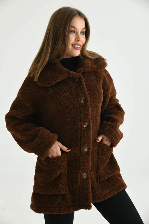 معطف فرو لون بني غامق