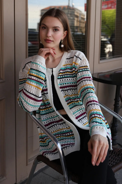 جرزة تريكو مخططة - أبيض