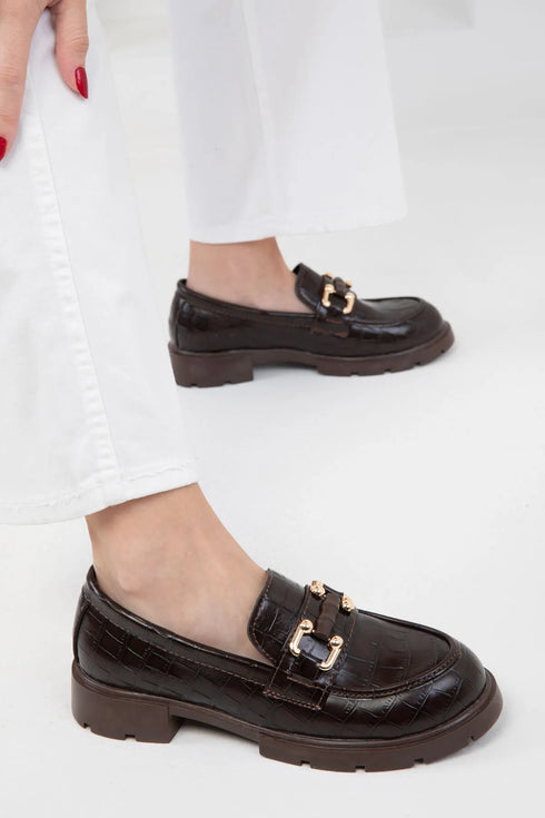 حذاء كاجوال كروكو لون بني