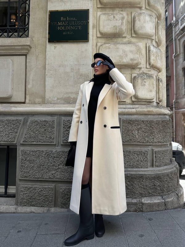 معطف طويل جوخ باللون البيج