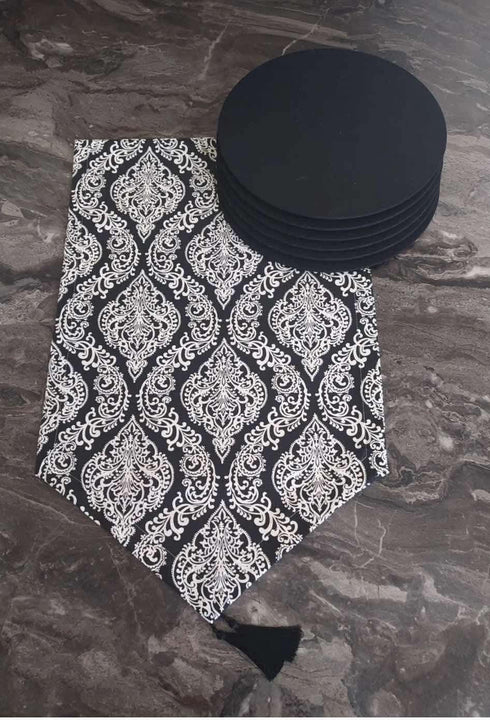 طقم مفرش طاولة - أسود