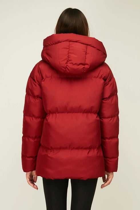 جكيت وتر بروف لون أحمر