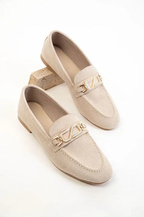 حذاء لوفر لون بيج