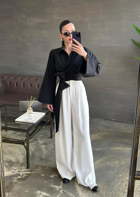 قميص قصير مربوط باللون الأسود