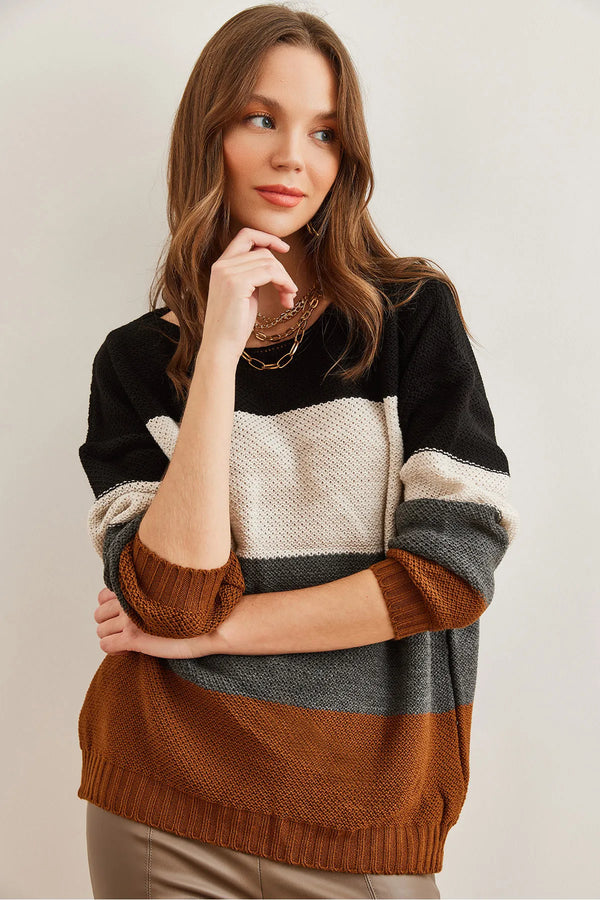 كنزة نسائية تريكو ناعم مخططة