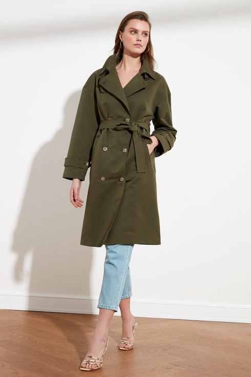 ترانشكوت طويل لون زيتي