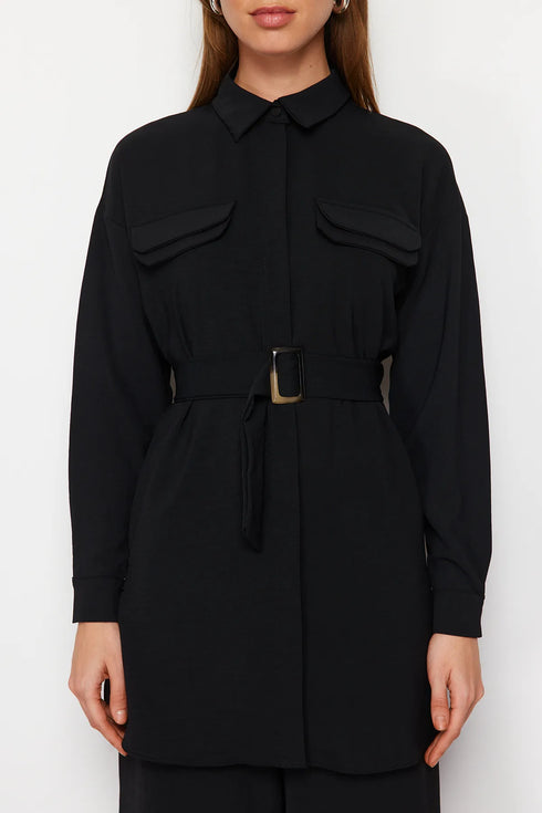 طقم قطعتين باللون الأسود