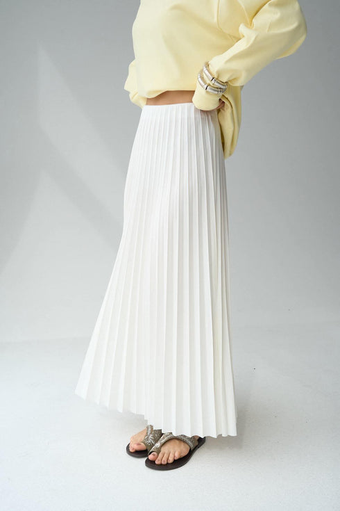 تنورة طويلة كسرات - أبيض