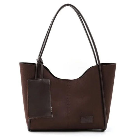 حقيبة كتف نسائية مع حقيبة مكياج