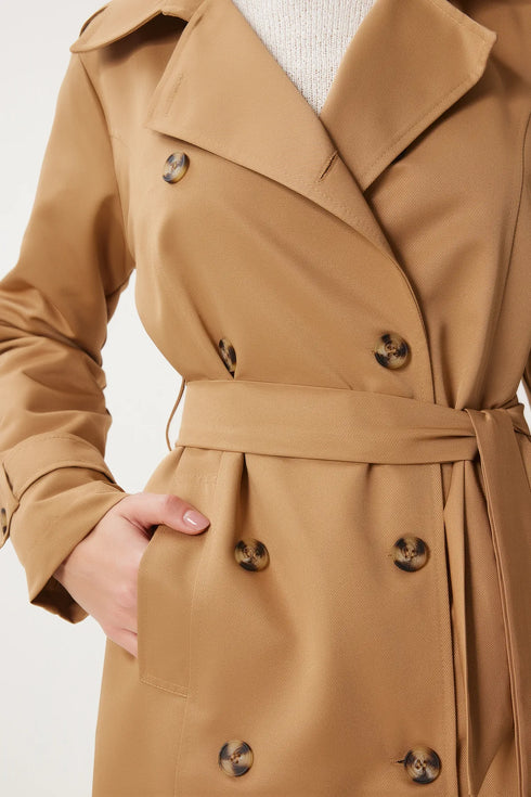 ترانشكوت وتر بروف لون عسلي