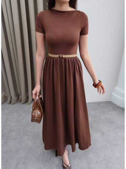 فستان نسائي لون بني