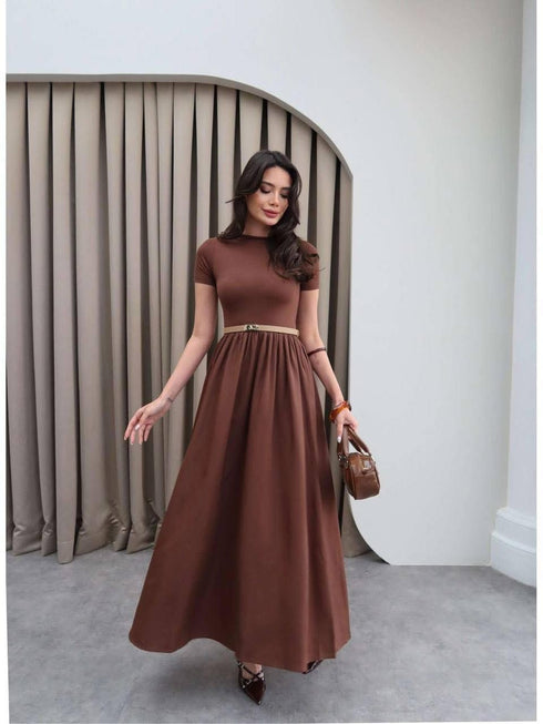 فستان نسائي لون بني