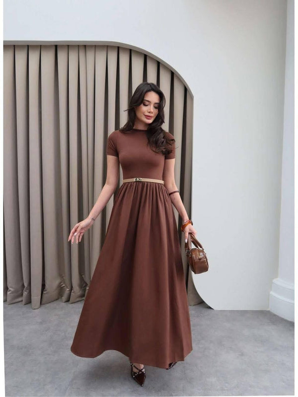 فستان نسائي لون بني